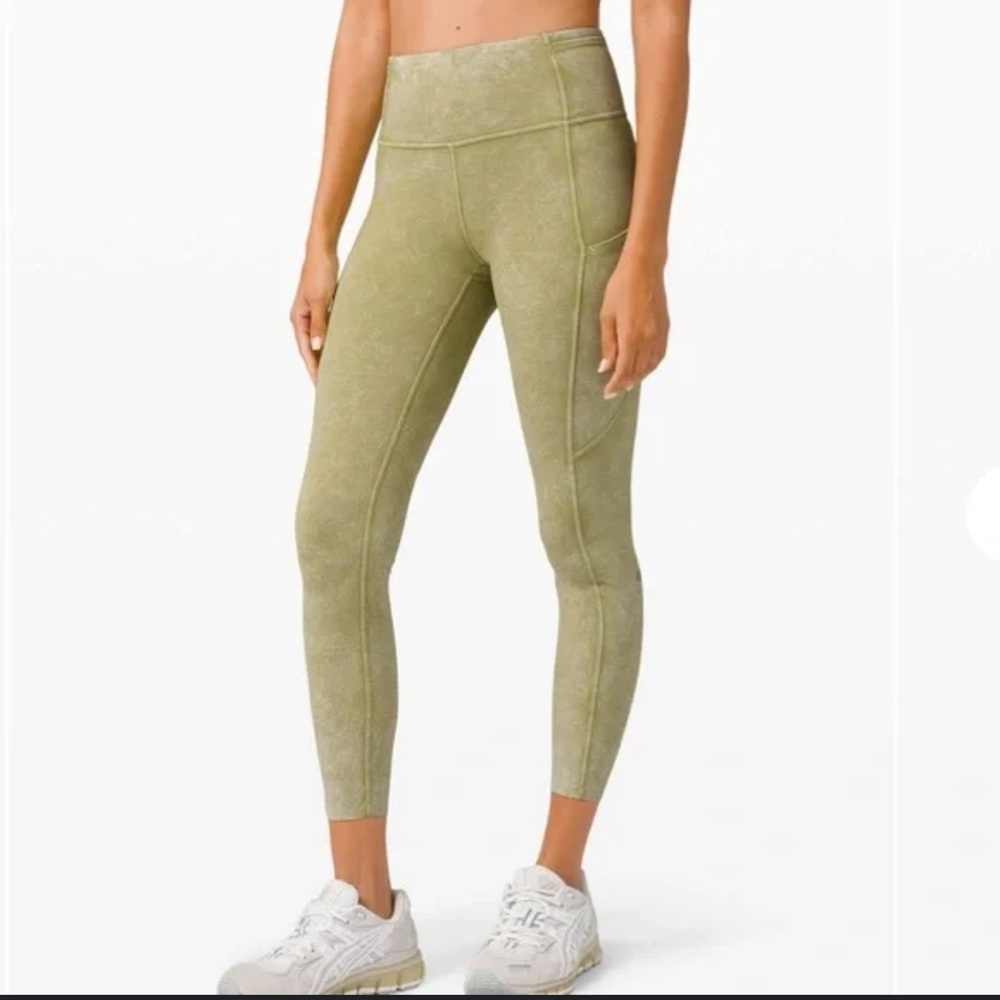 Lululemon Fast and Free High Rise Tight Leggings size 14